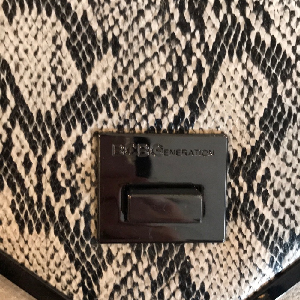Bcbg Generation Python Clutch - image 2